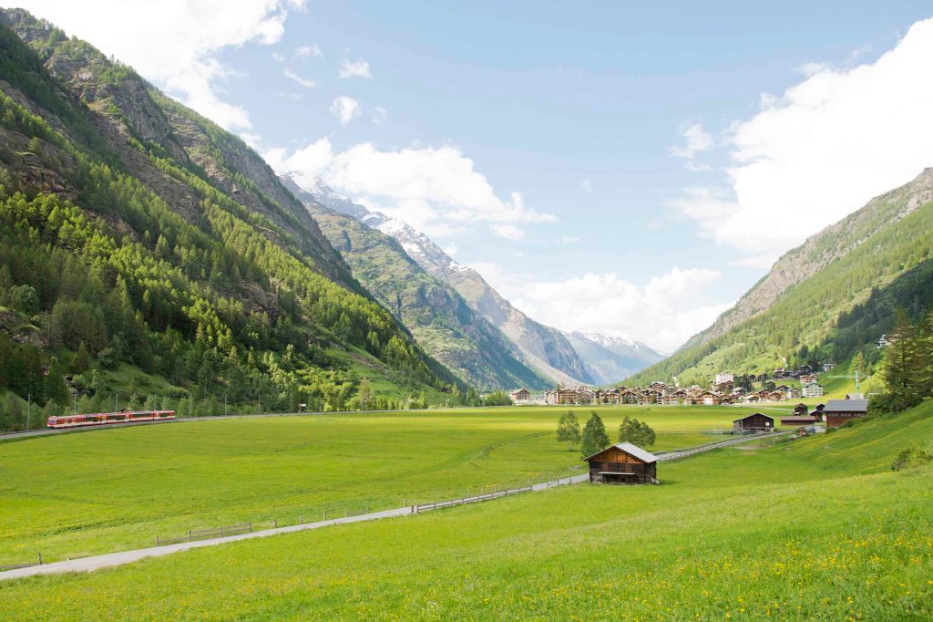 Grüezi Schweiz! Ein Roadtrip durch die Alpen. Teil 3: Täsch, das Tor zum Matterhorn